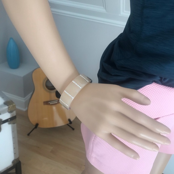 Ann Taylor Hinged Bangle. Pretty Diamanté detailing. New with Tags. - Picture 2 of 5